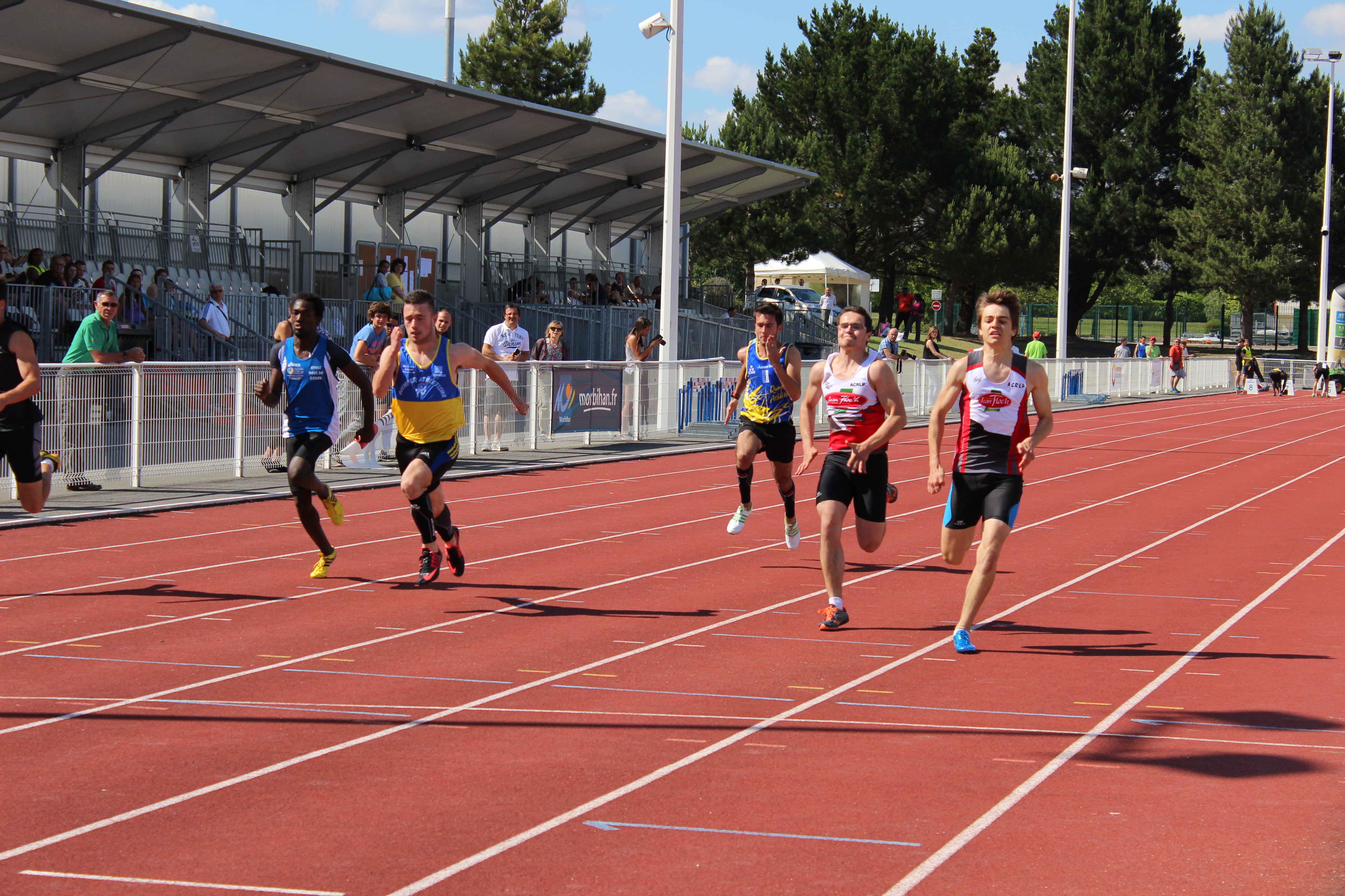 100m thibault et romain